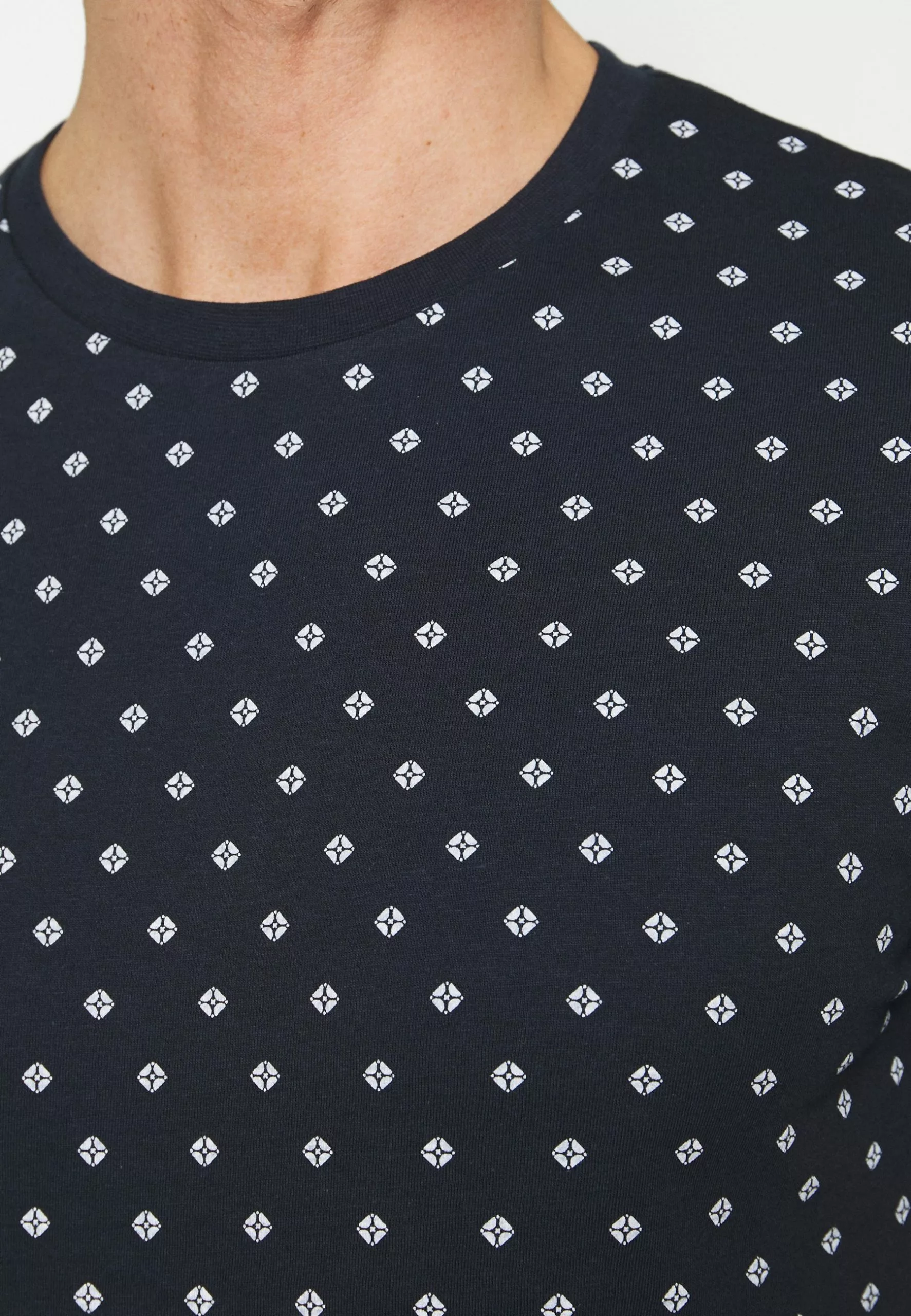 Pier One3 PACK - T-shirt Med Print - White/dark Blue/red - Bild 7