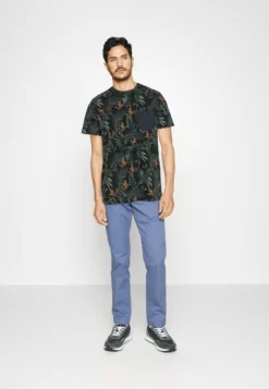 Pier One2 PACK - T-shirt Med Print - White/multi-coloured